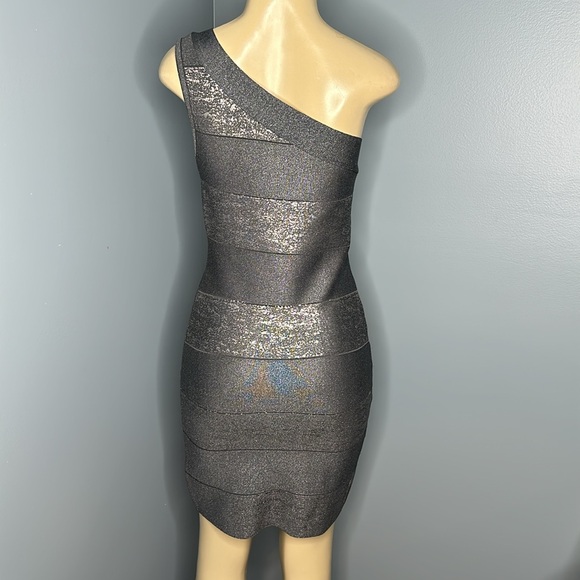 bebe lurex foil print bandage dress silver color one shoulder size M - Picture 4 of 5